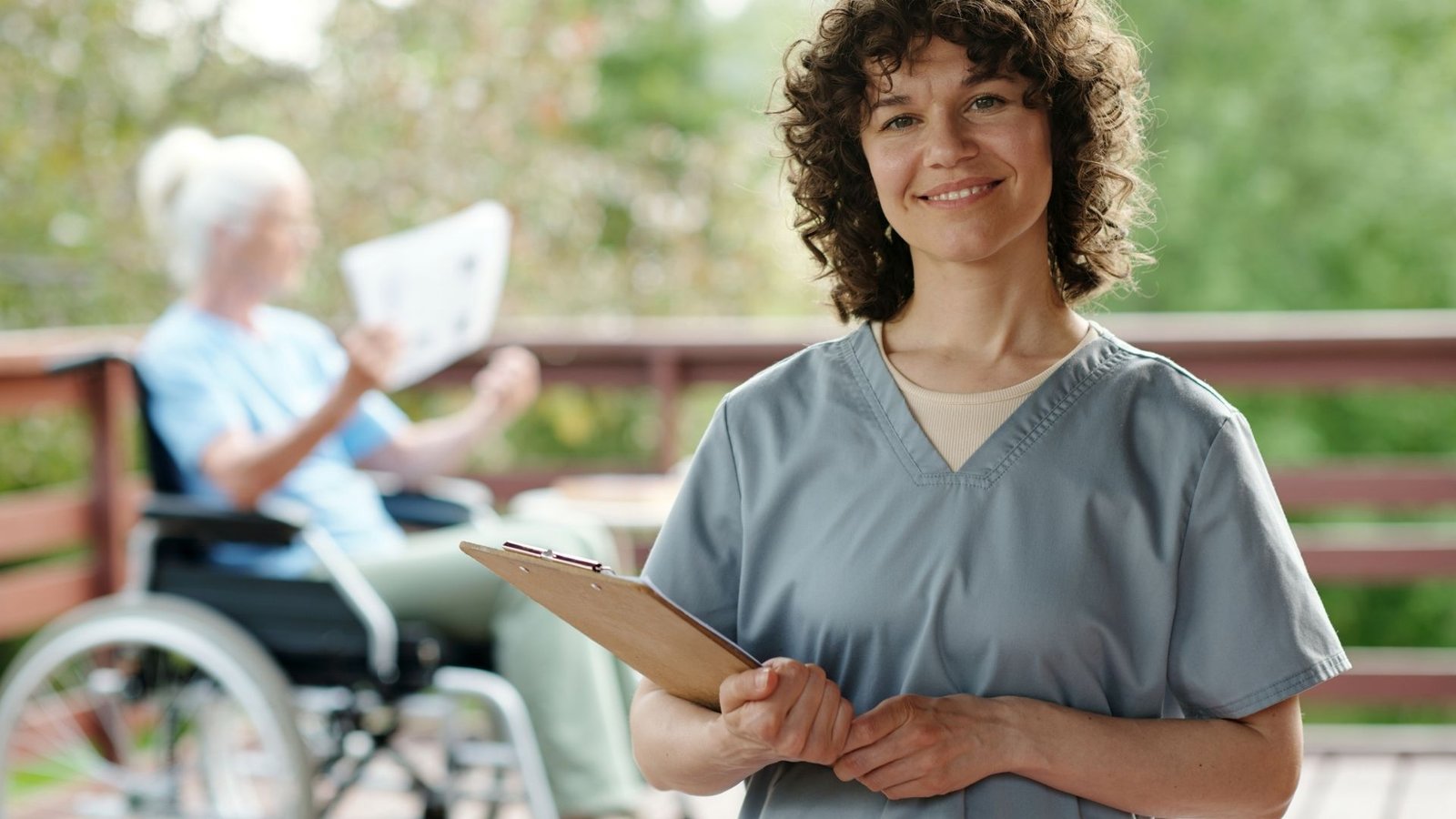 Steps to Convert a Visitor Visa Into a Carer Visa